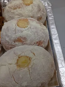 Milky Doughnut